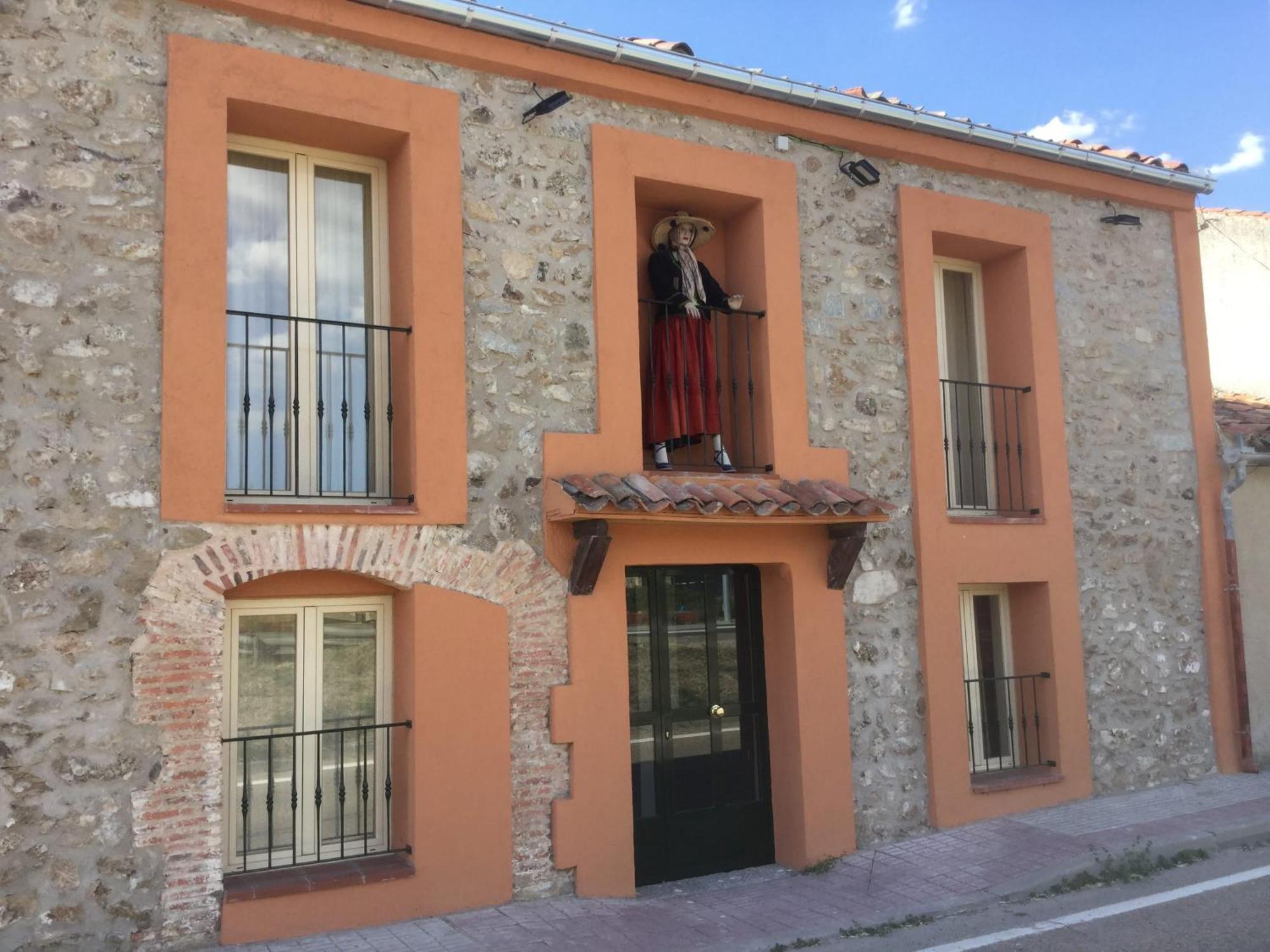 Casa Rural El Horno De La Aldegueela Торрекабальєрос Екстер'єр фото